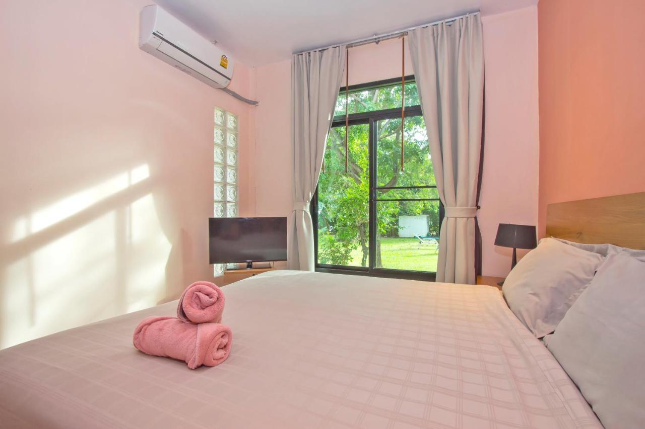 Villa Miracle Rawai Exterior foto